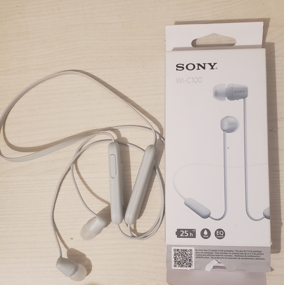 Sony WI-C100 Wireless Earbuds - Light Gray